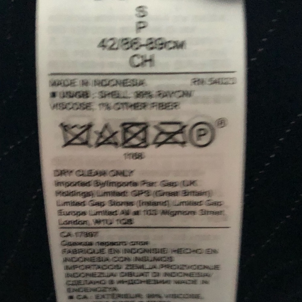 Banana Republic Silky Sleeveless Top - Picture 7 of 8